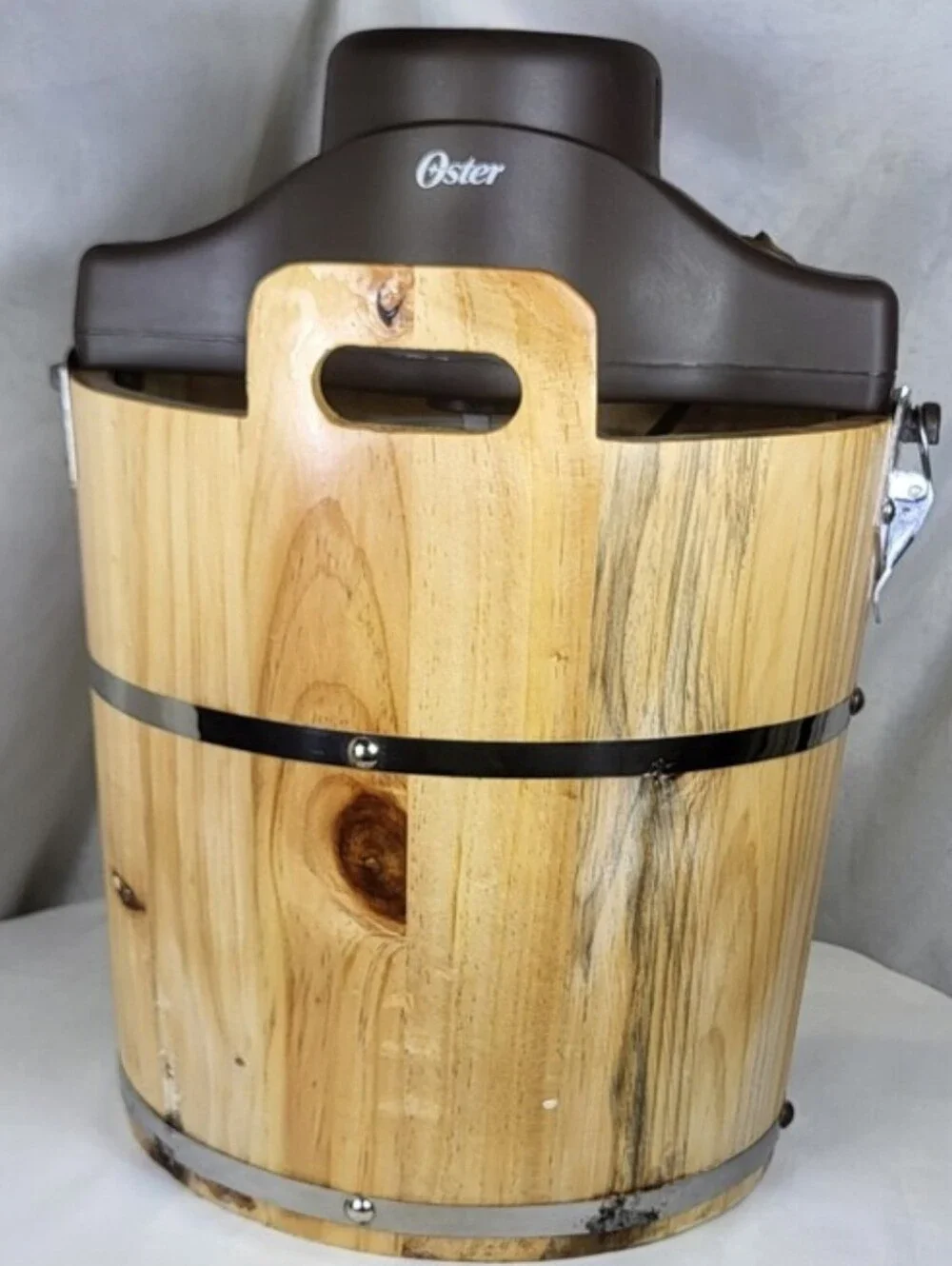 Oster Ice Cream Shop 4-Quart Wood Bucket Ice Cream Maker Lid Not Included